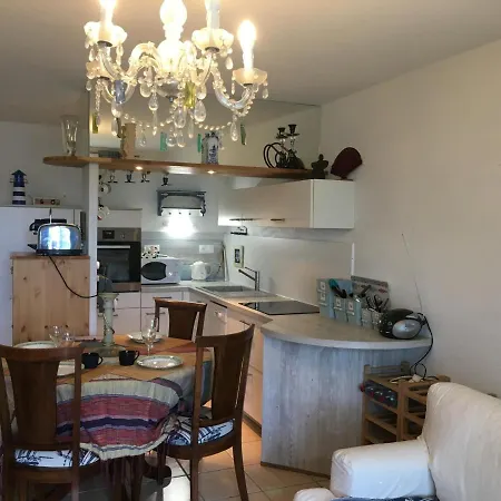 3 Pieces En Rez-de-jardin Avec Vue Sur Marina A Port Guillaume - Fr-1-487-316 Apartamento Dives-sur-Mer